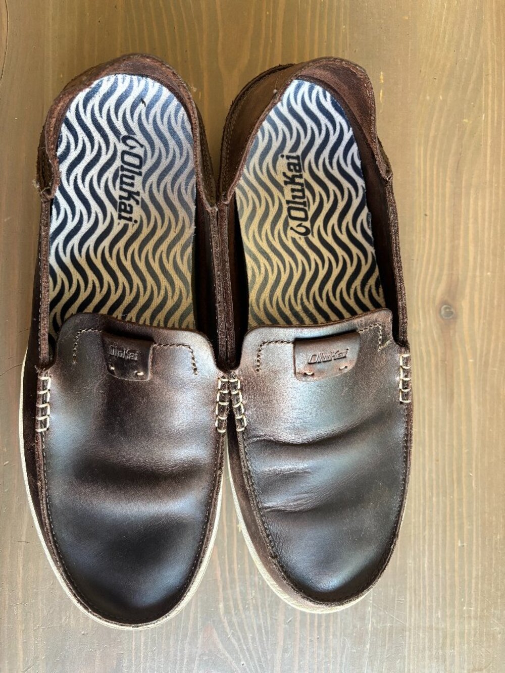 OluKai Mens Kakaha Dark Java (brown) Loafers Size 10.5